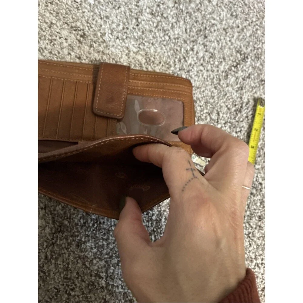 Fossil Vintage Leather Bifold Zip Around Long Wallet OS Tan Boho Classic